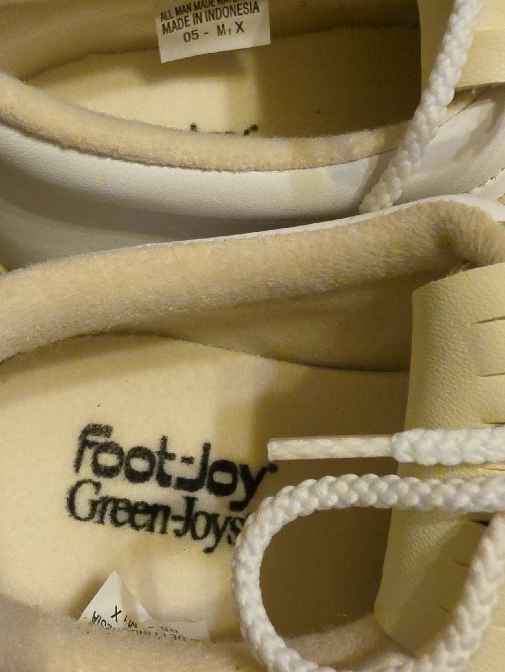 FootJoy White Leather Golf Oxfords with Cream Kiltie - Picture 5 of 9